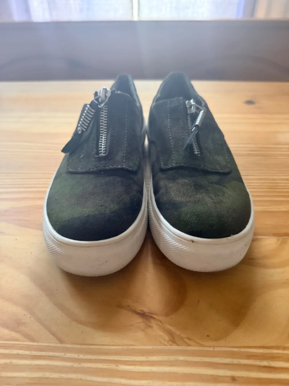 Platform boat shoes size 6.5